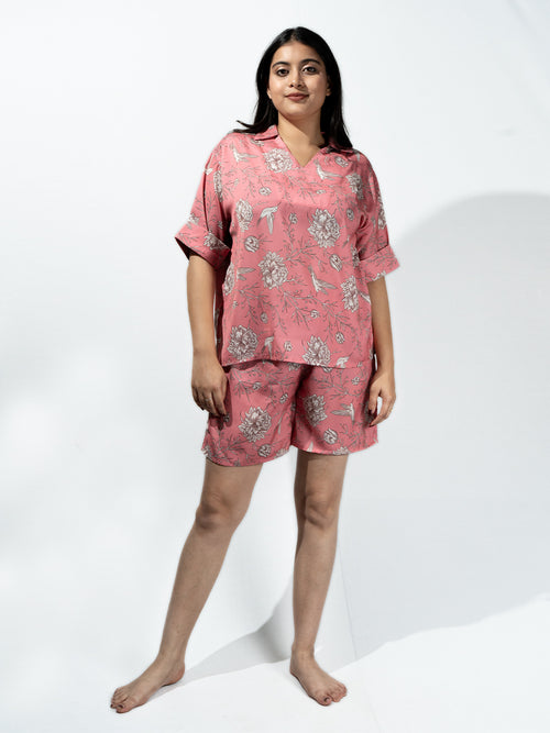 Women’s Fuchsia Pink Nature Print Relaxed V-Neck Top & Shorts Set