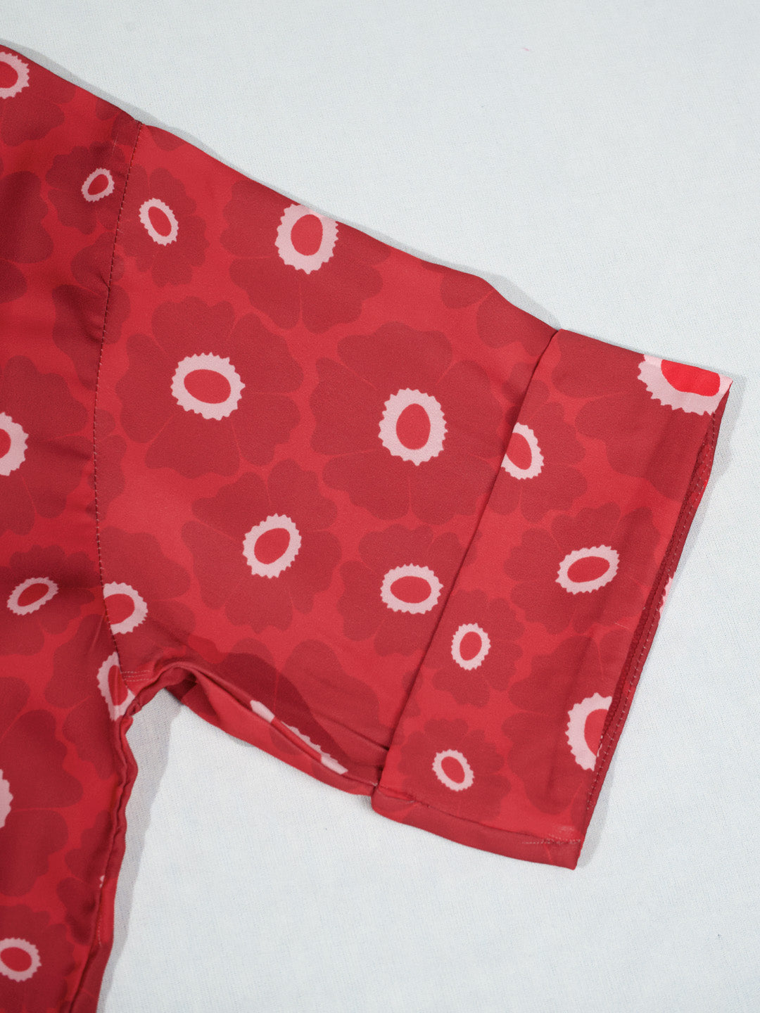 Women’s Red Floral Print Relaxed V-Neck Top & Shorts Set